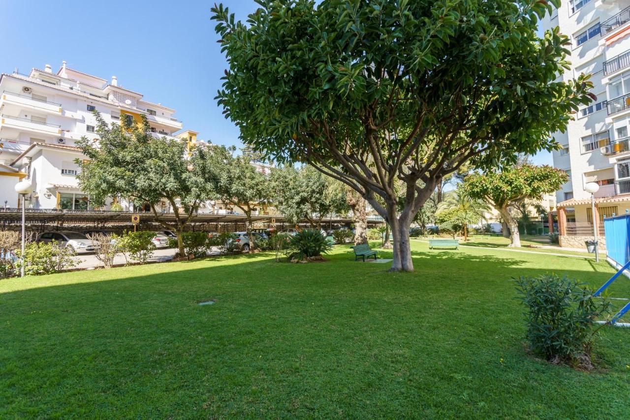 Apartment Acapulco Fuengirola Bagian luar foto